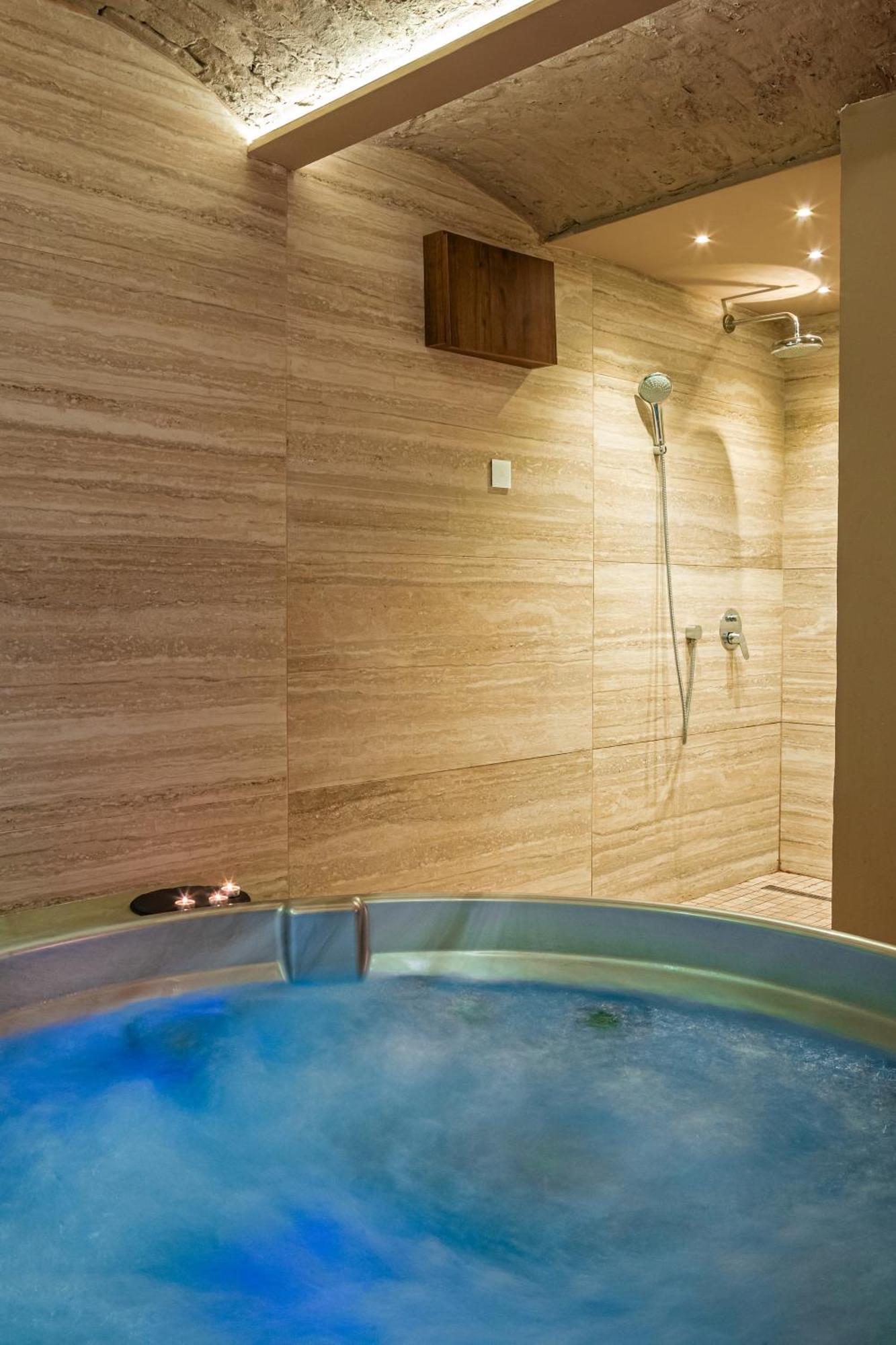 Venus Apartment With Jacuzzi And Sauna - City Center Белград Екстер'єр фото
