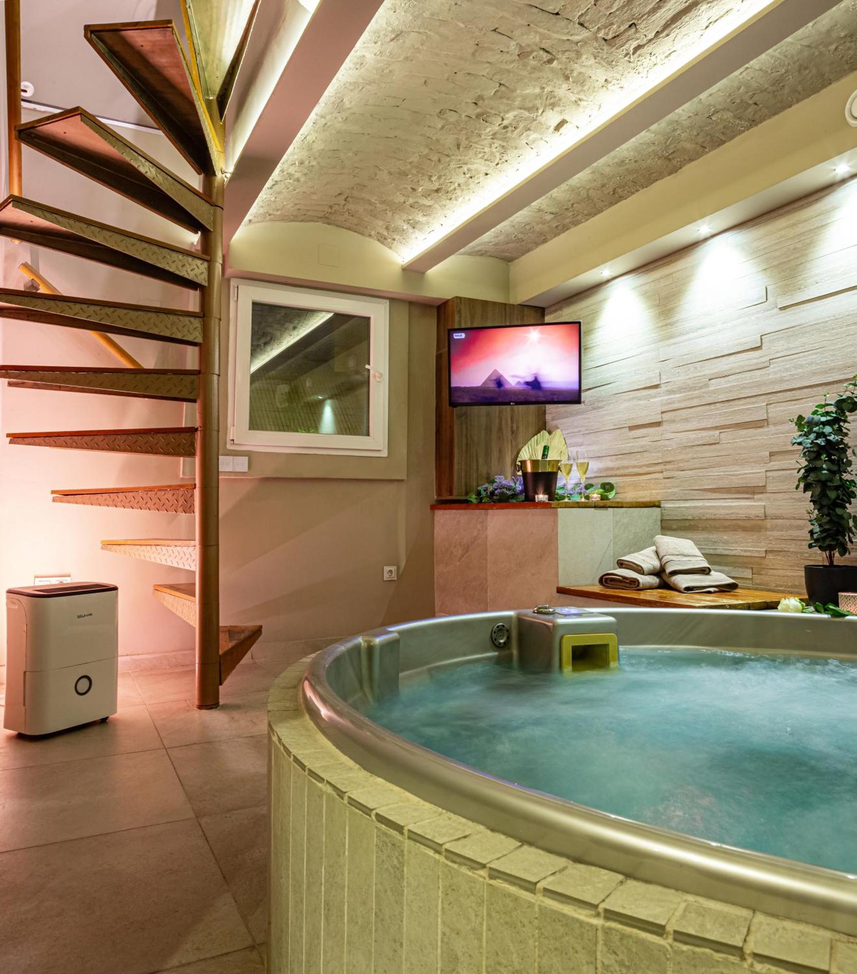 Venus Apartment With Jacuzzi And Sauna - City Center Белград Екстер'єр фото